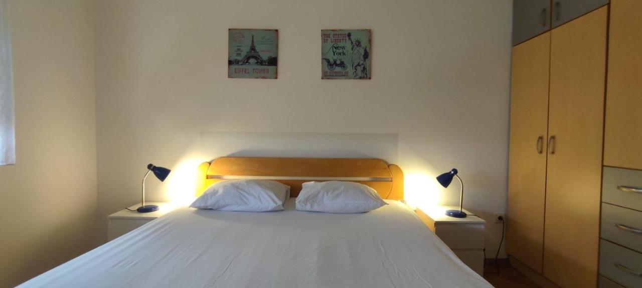 Jovana'S Apartment Νόβι Σαντ Εξωτερικό φωτογραφία