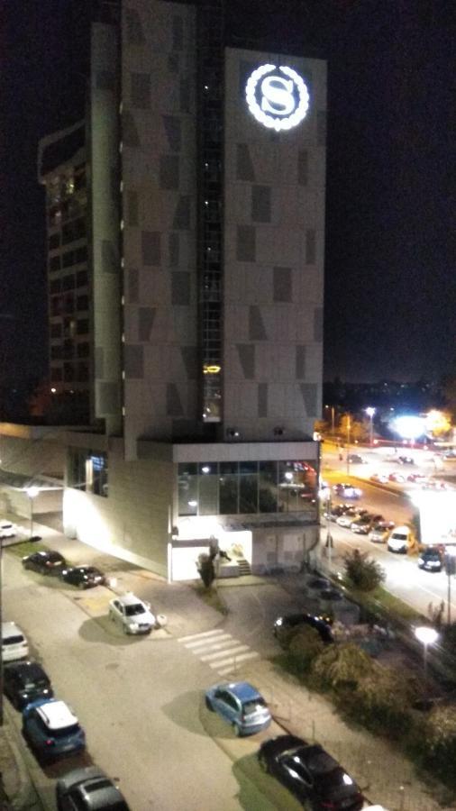 Jovana'S Apartment Νόβι Σαντ Εξωτερικό φωτογραφία